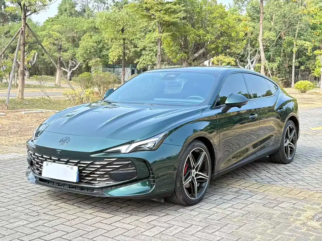 MG7 2023 2.0T automatic Trophy+ engine version купить на сайте DeffCars