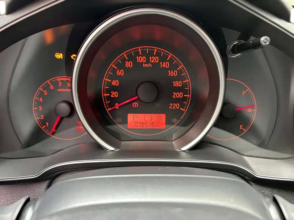Fit 2018 1.5L CVT Fashion Edition купить на сайте DeffCars