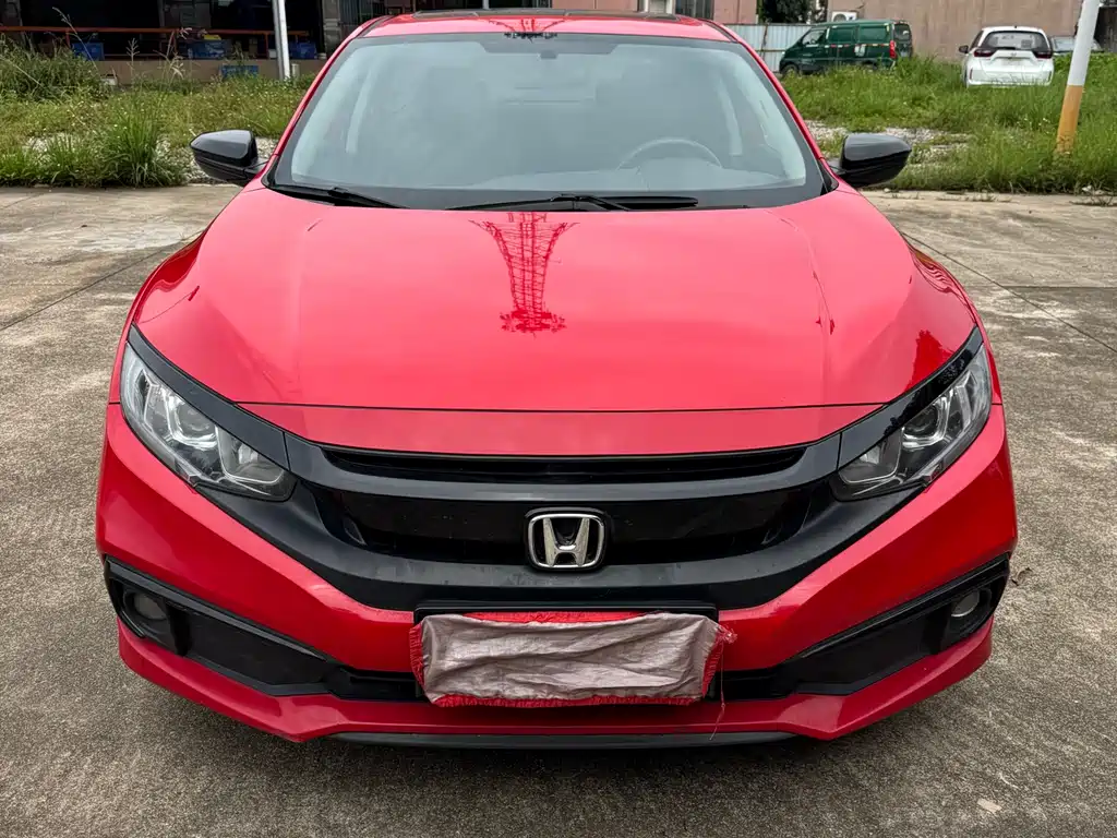 Civic 2019 220TURBO CVT Dynamic Edition National V купить на сайте DeffCars