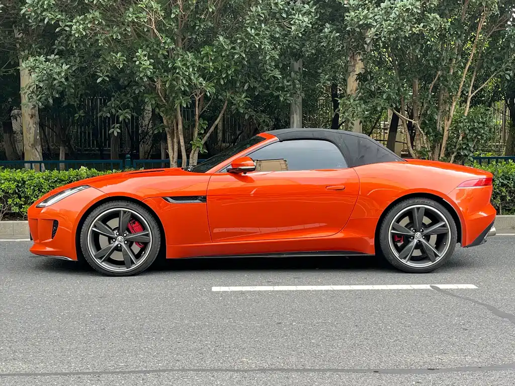 Jaguar F-TYPE 2013 5.0 SC S Convertible купить на сайте DeffCars