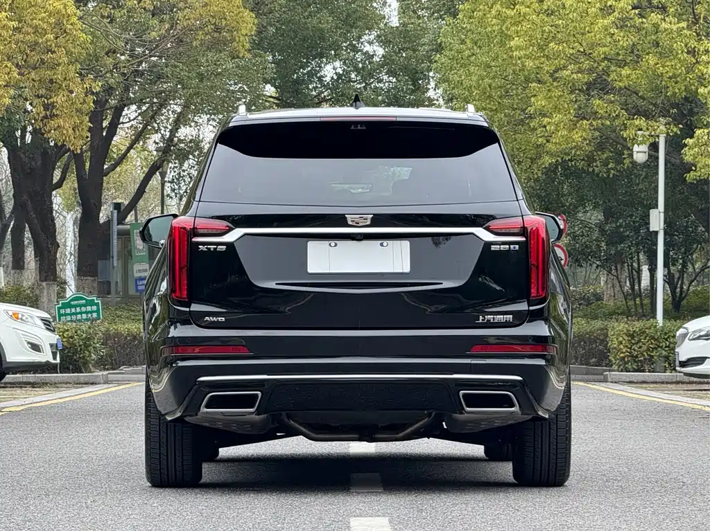 Cadillac XT6 2025 2.0T six-seat four-wheel drive luxury executive classic version купить на сайте DeffCars