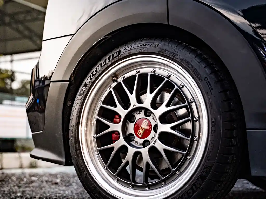 MINI CLUBMAN 2019 2.0T COOPER S купить на сайте DeffCars