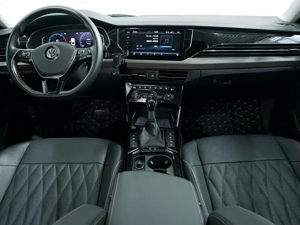 Passat 2019 380TSI Flagship Edition National VI купить на сайте DeffCars