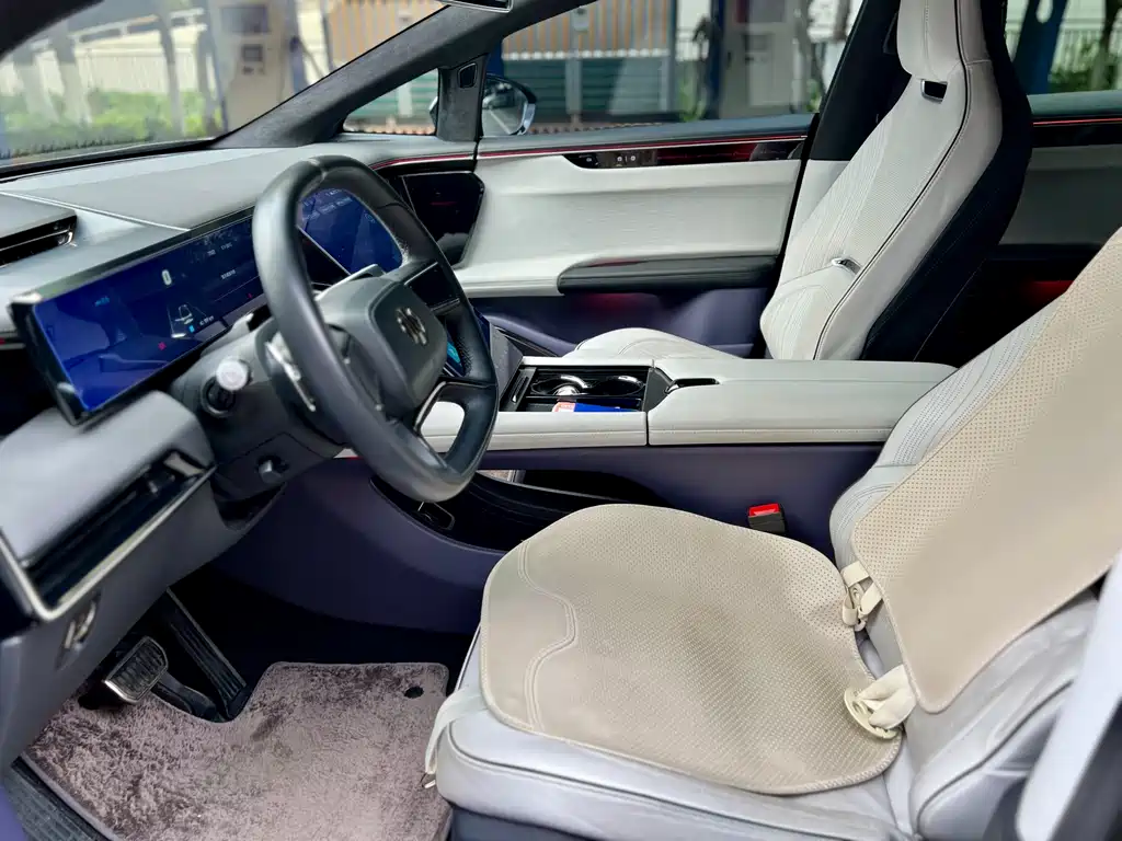 Gaohe HiPhi X 2021 flagship version 6 seats купить на сайте DeffCars