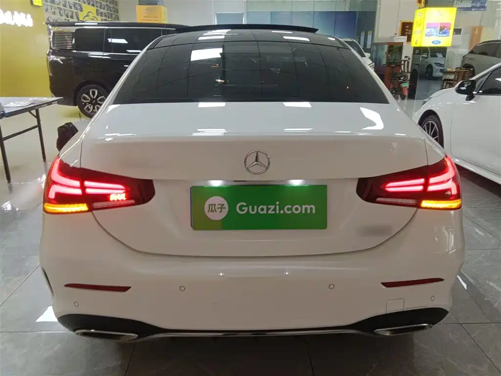 Mercedes-Benz A-Class 2022 Facelift A 200 L Sports Sedan Fashionable купить на сайте DeffCars