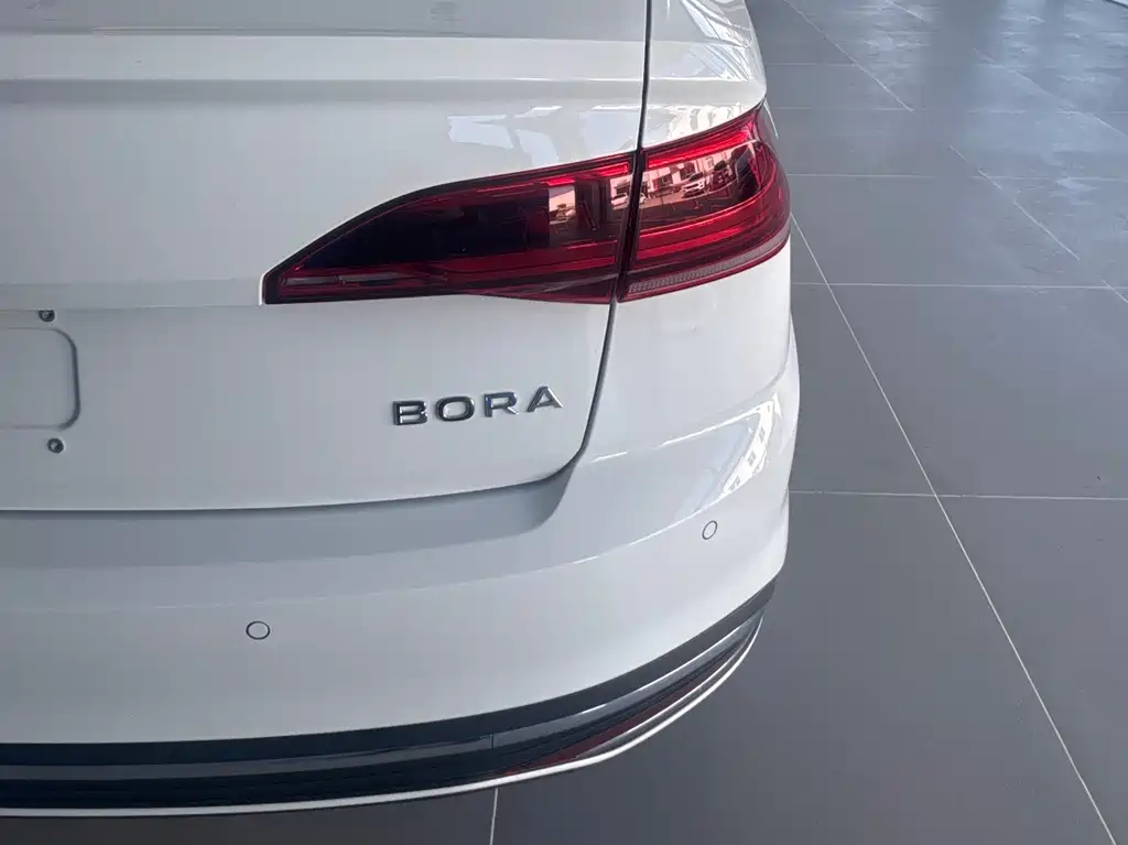 Bora 2026 200TSI DSG Yuexing Navigation Edition купить на сайте DeffCars