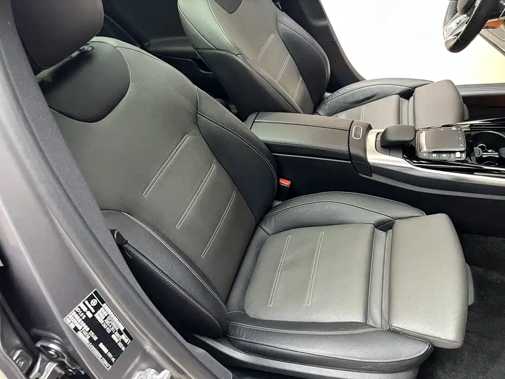 Mercedes-Benz A-Class AMG 2022 AMG A 35 L 4MATIC купить на сайте DeffCars