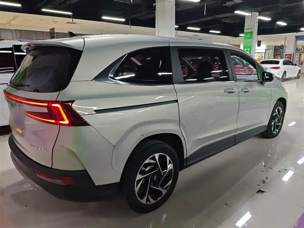 Kustu 2021 380TGDi Deluxe Edition DLX купить на сайте DeffCars