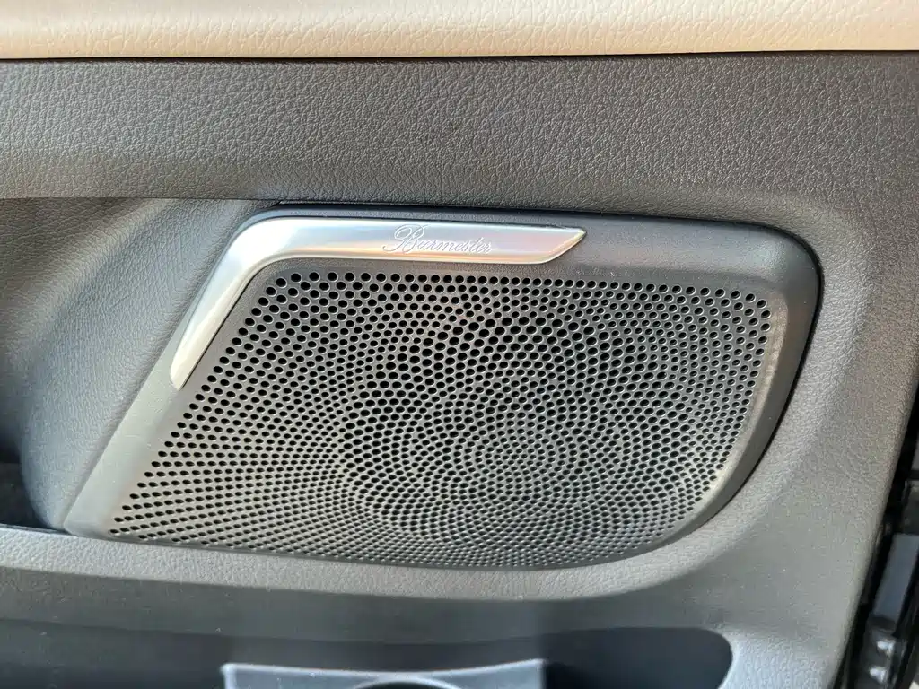 Mercedes-Benz V-Class 2022 V 260 Premium Edition купить на сайте DeffCars