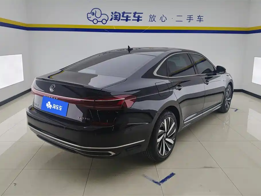 Passat 2022 330TSI Starry Sky Deluxe Edition купить на сайте DeffCars