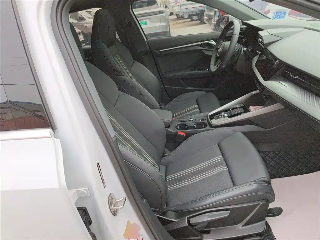 Audi A3 2024 Sportback 35 TFSI stylish and sporty купить на сайте DeffCars
