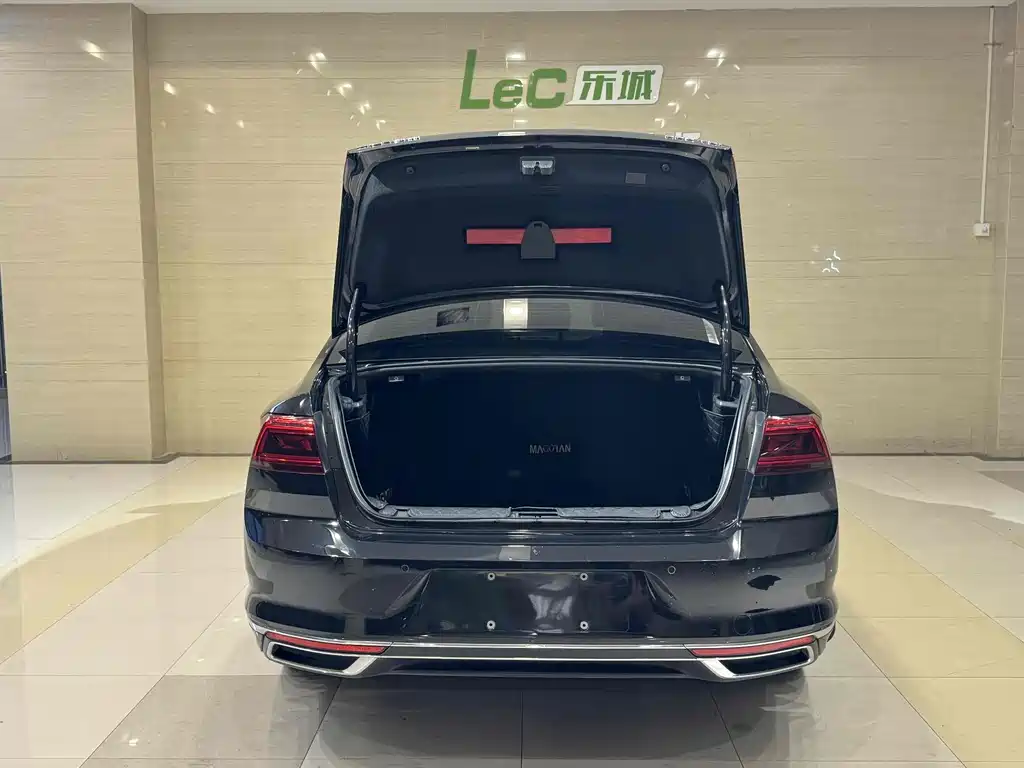 Magotan 2021 330TSI DSG 30th Anniversary Edition купить на сайте DeffCars