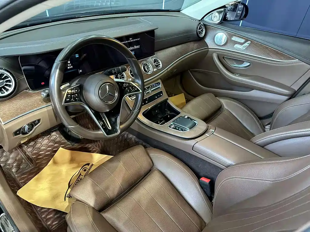 Mercedes-Benz E-Class 2023 E 260 L купить на сайте DeffCars