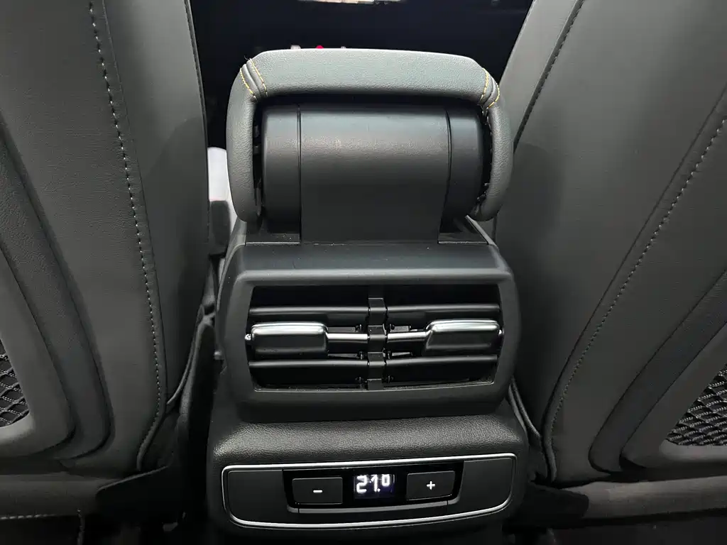 Audi Q4 e-tron 2024 40 e-tron Creative Edition купить на сайте DeffCars