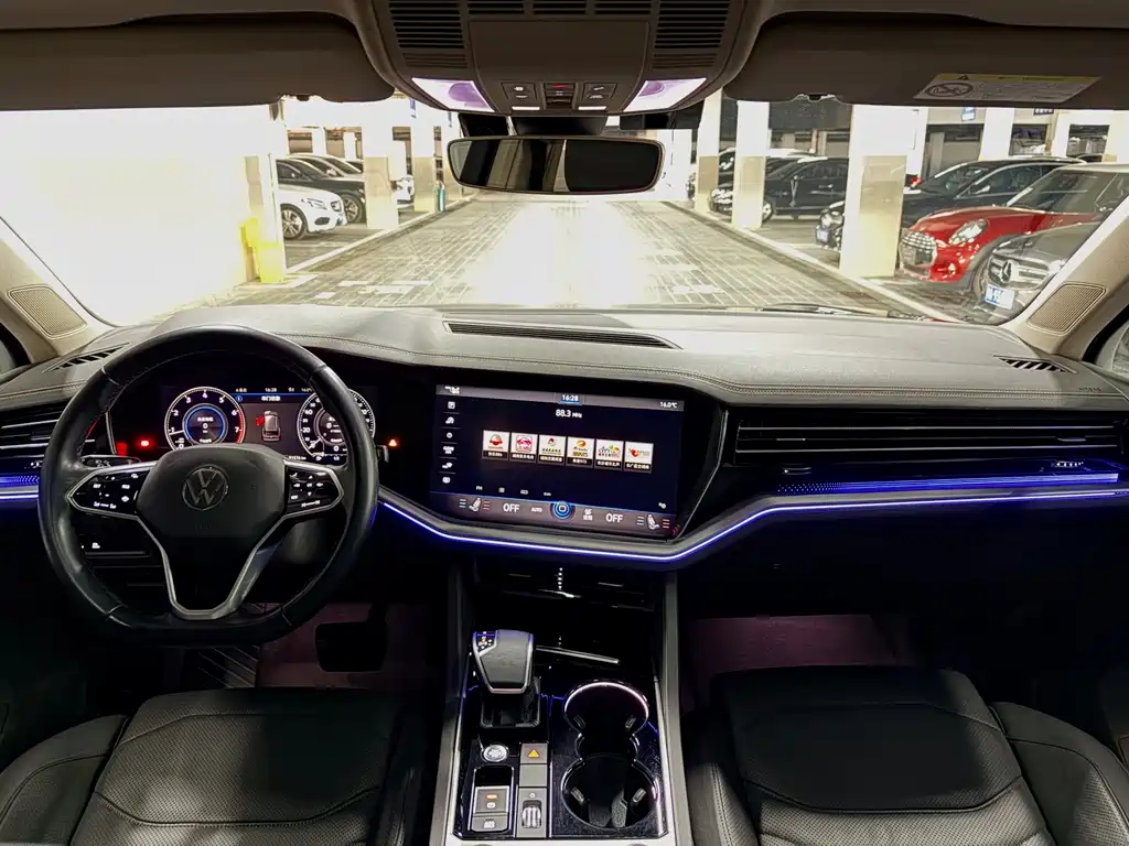 Touareg 2020 2.0TSI Ruishang Edition National VI купить на сайте DeffCars