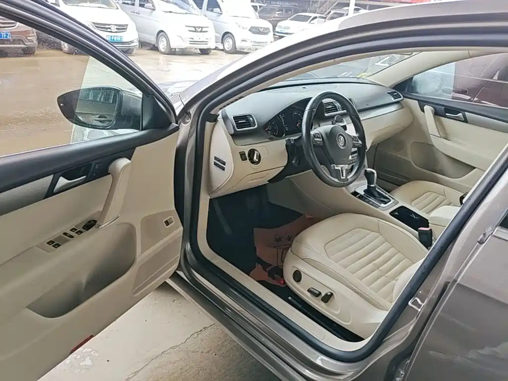 MAGOTAN 2015 1.8TSI leading model купить на сайте DeffCars