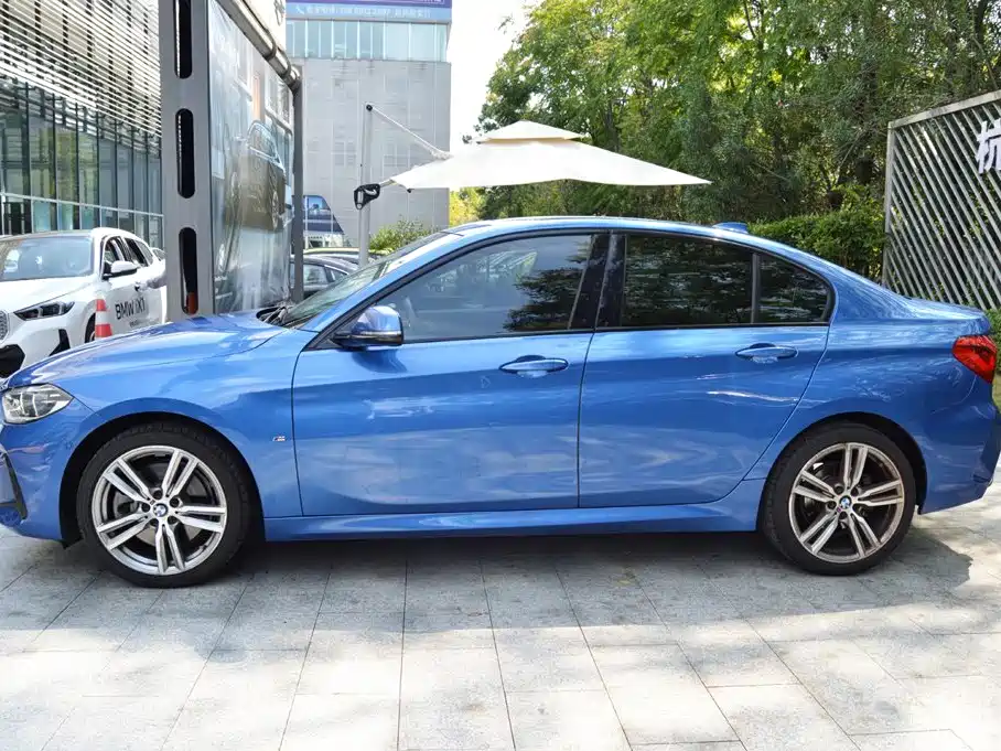BMW 1 Series 2019 120i Leading M Sports Package купить на сайте DeffCars