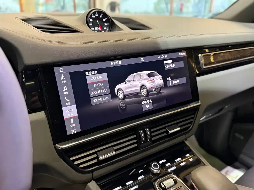 Cayenne 2018 Cayenne S 2.9T купить на сайте DeffCars