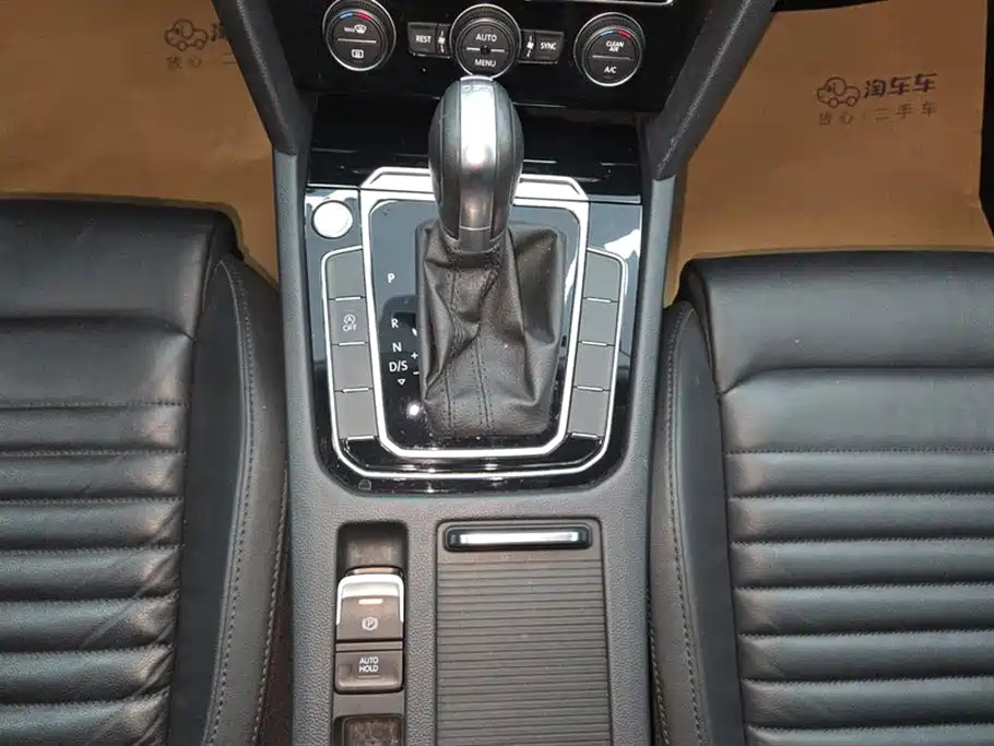 Magotan 2019 330TSI DSG luxury model National VI купить на сайте DeffCars