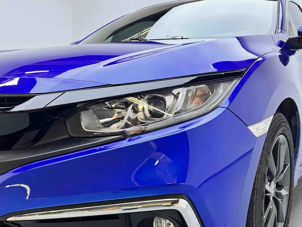 Civic 2019 220TURBO CVT Dynamic Edition National VI купить на сайте DeffCars