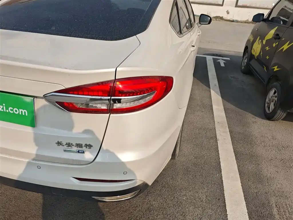 Mondeo 2020 EcoBoost 180 Fashion Model купить на сайте DeffCars