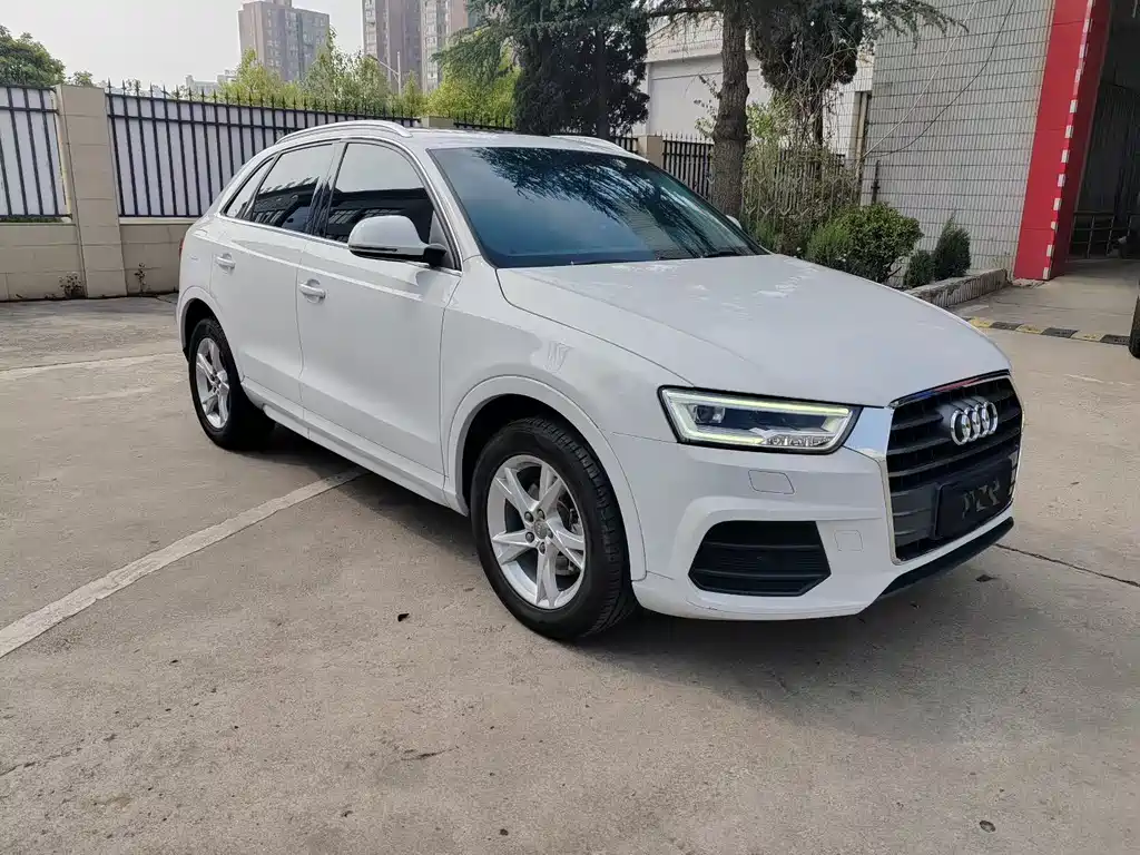 Audi Q3 2018 30th Anniversary Model 30 TFSI Fashion Model купить на сайте DeffCars