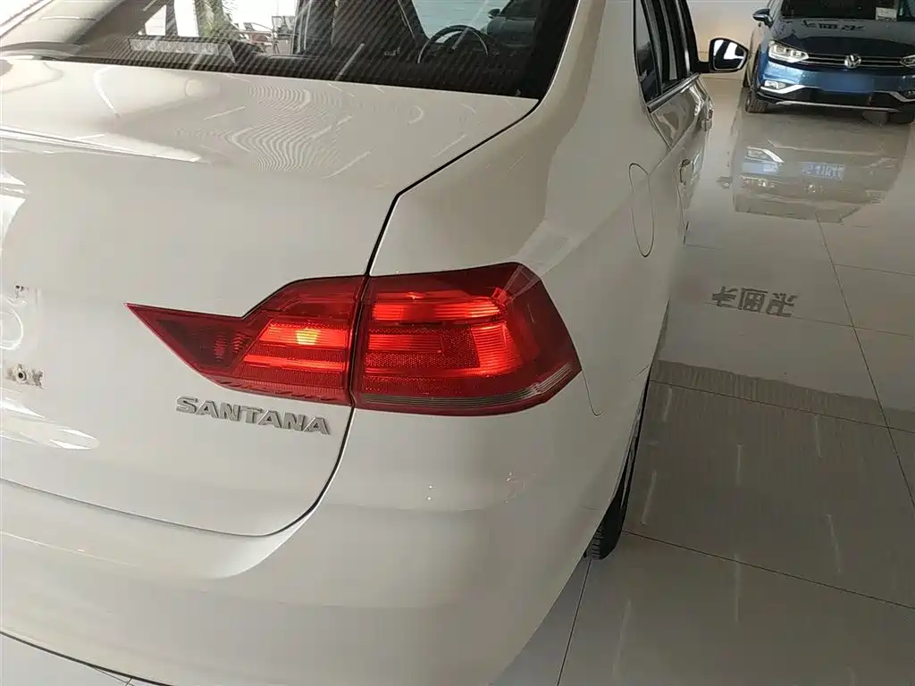 Santana 2019 1.5L automatic fashion version National VI купить на сайте DeffCars