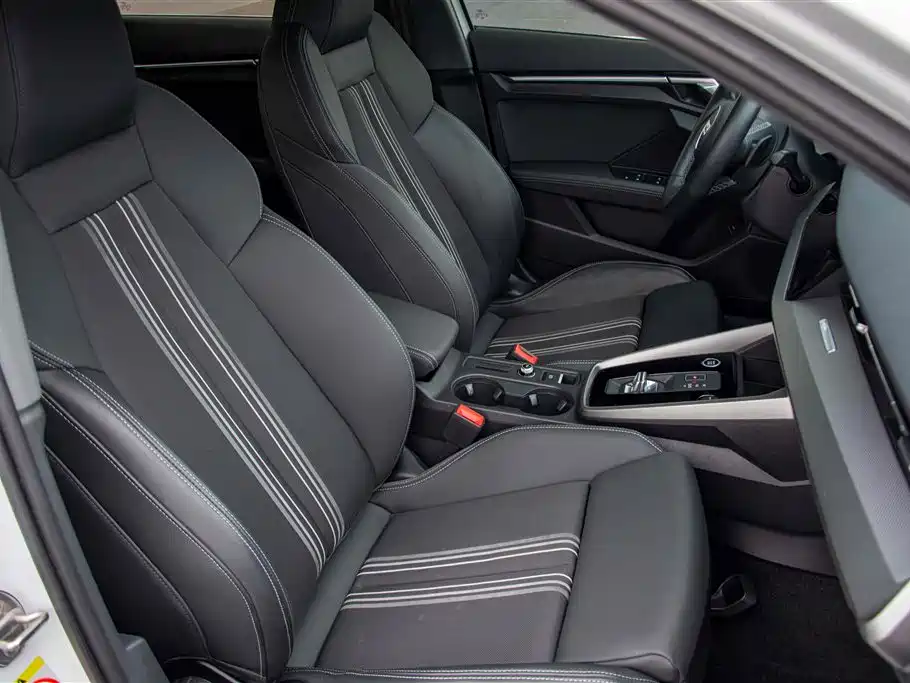 Audi A3 2024 A3L Limousine 35 TFSI Fashionable and Sporty купить на сайте DeffCars