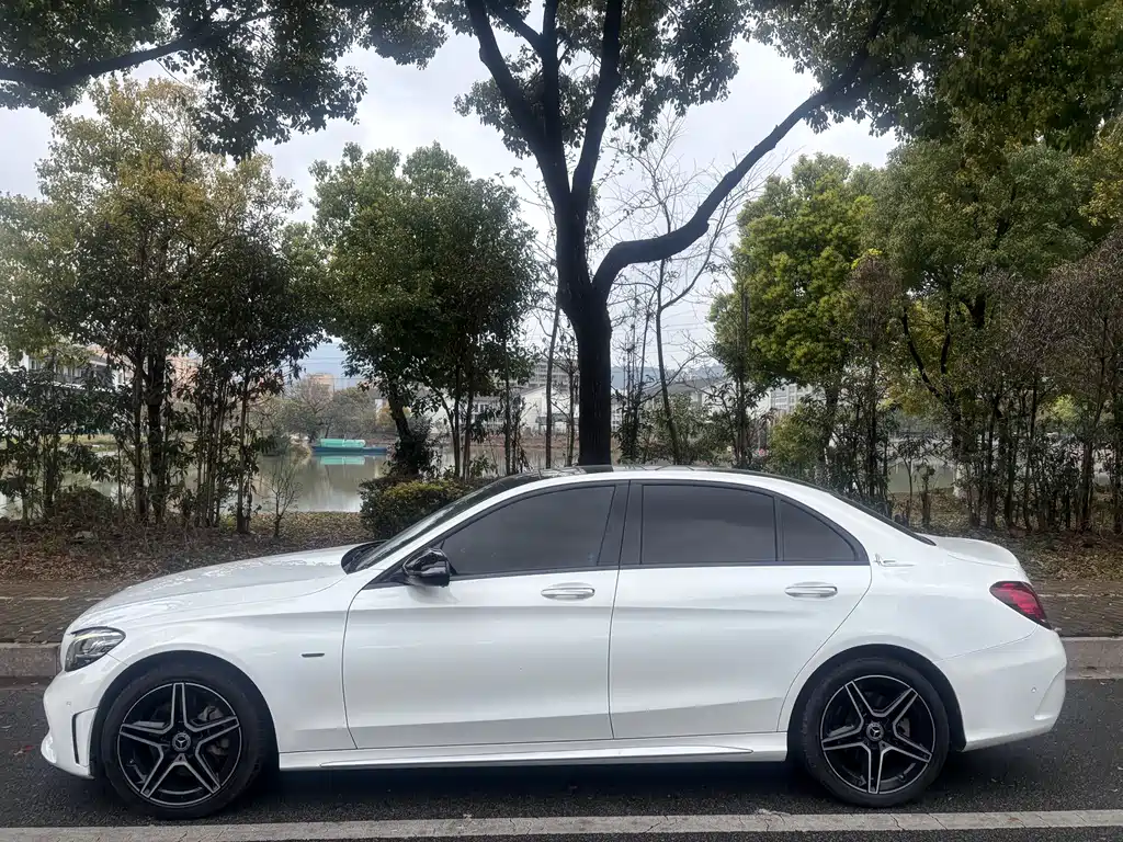 Mercedes-Benz C-Class 2021 C 260 L Sports Star Collection Edition купить на сайте DeffCars