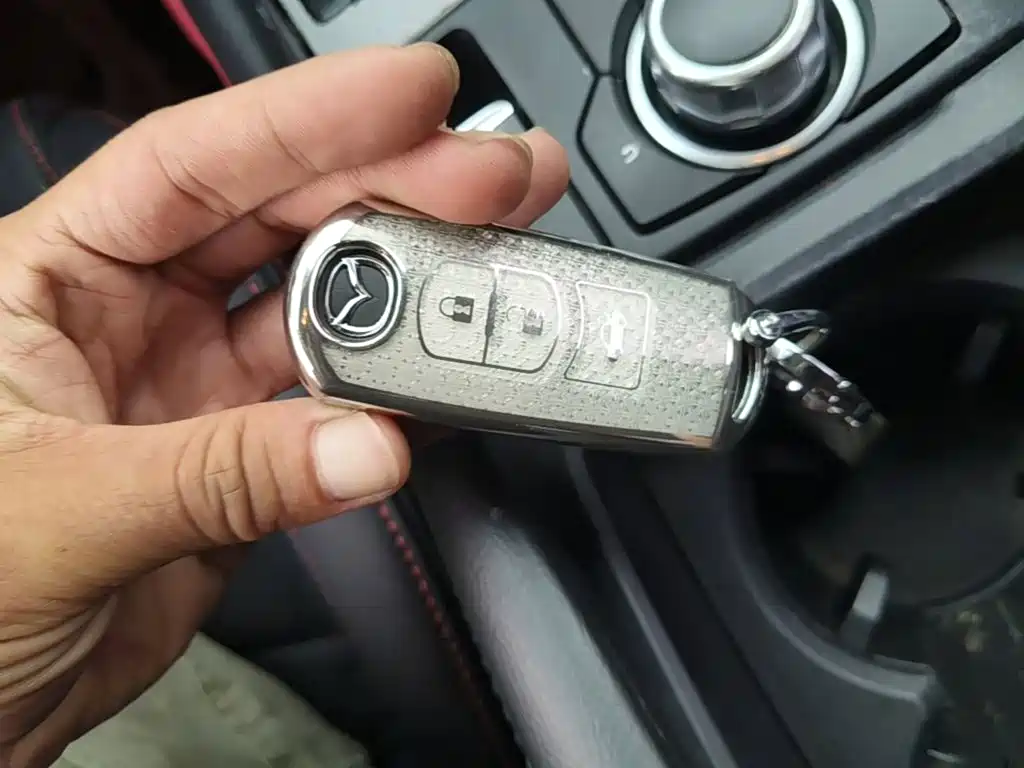 Mazda Axela 2017 sedan 1.5L automatic luxury model National V купить на сайте DeffCars