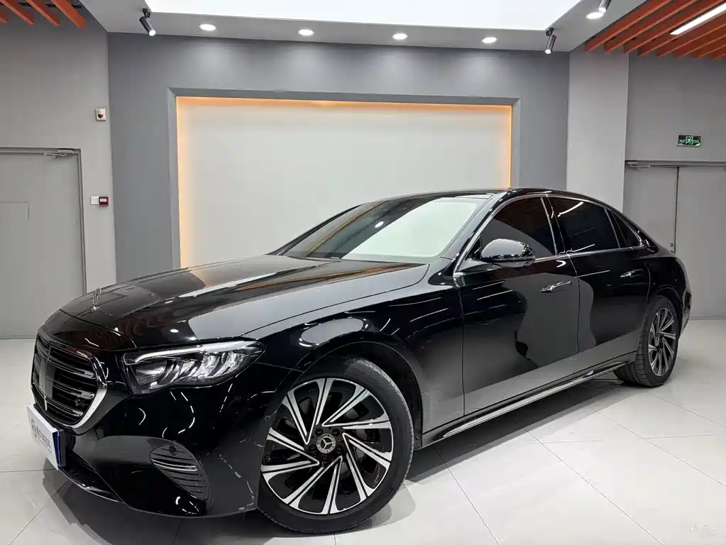 Mercedes-Benz E-Class 2025 E 300 L Luxury Model купить на сайте DeffCars