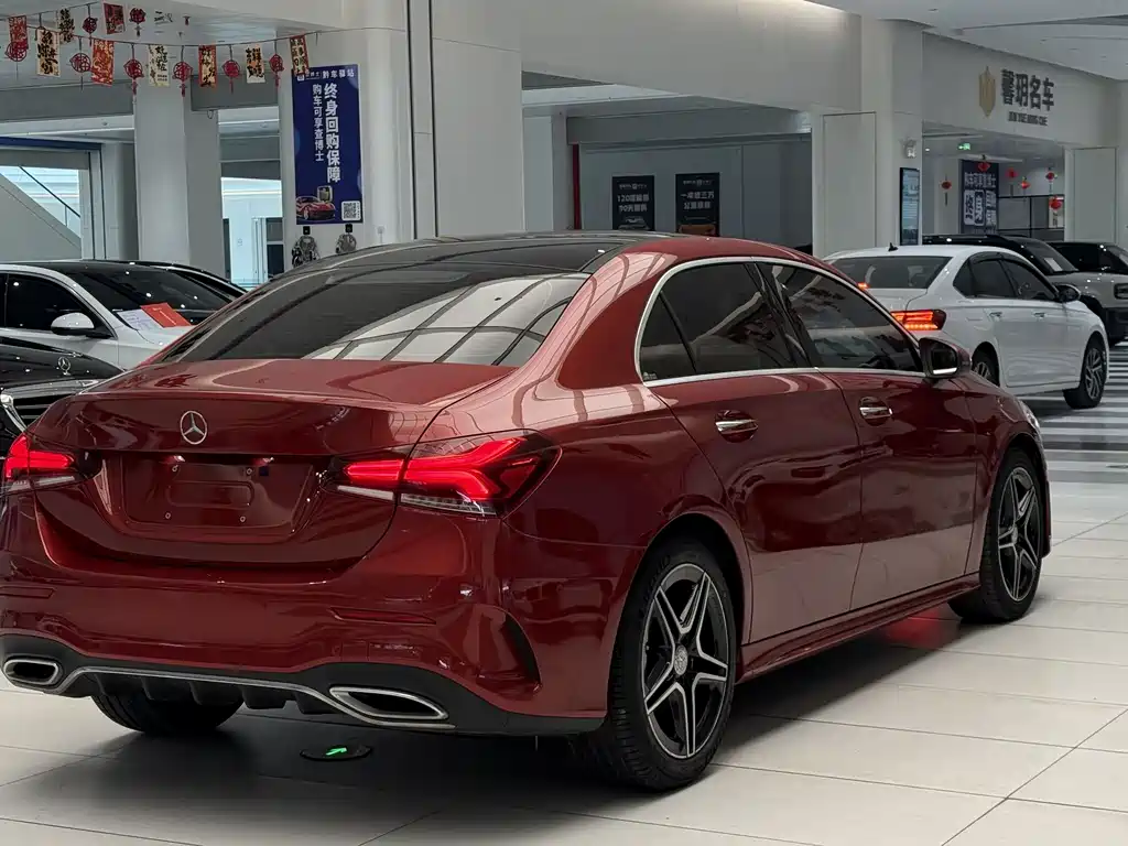 Mercedes-Benz A-Class 2019 A 200 L sports sedan first special edition купить на сайте DeffCars
