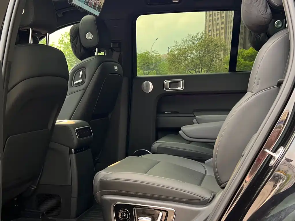 Ideal L9 2024 Ultra купить на сайте DeffCars