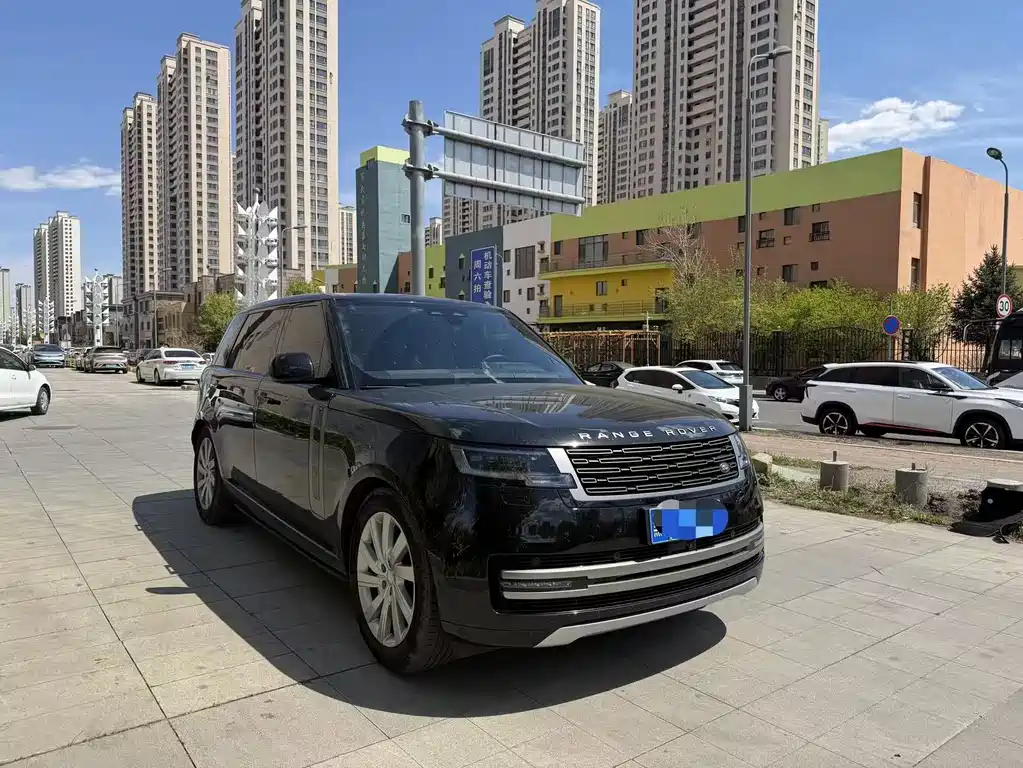 Range Rover 2023 3.0 L6 400PS Seven-seater Extended Edition купить на сайте DeffCars