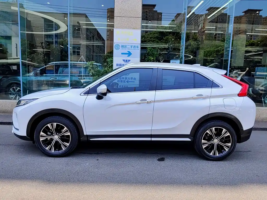 Yige 2021 1.5T CVT two-wheel drive dream version купить на сайте DeffCars