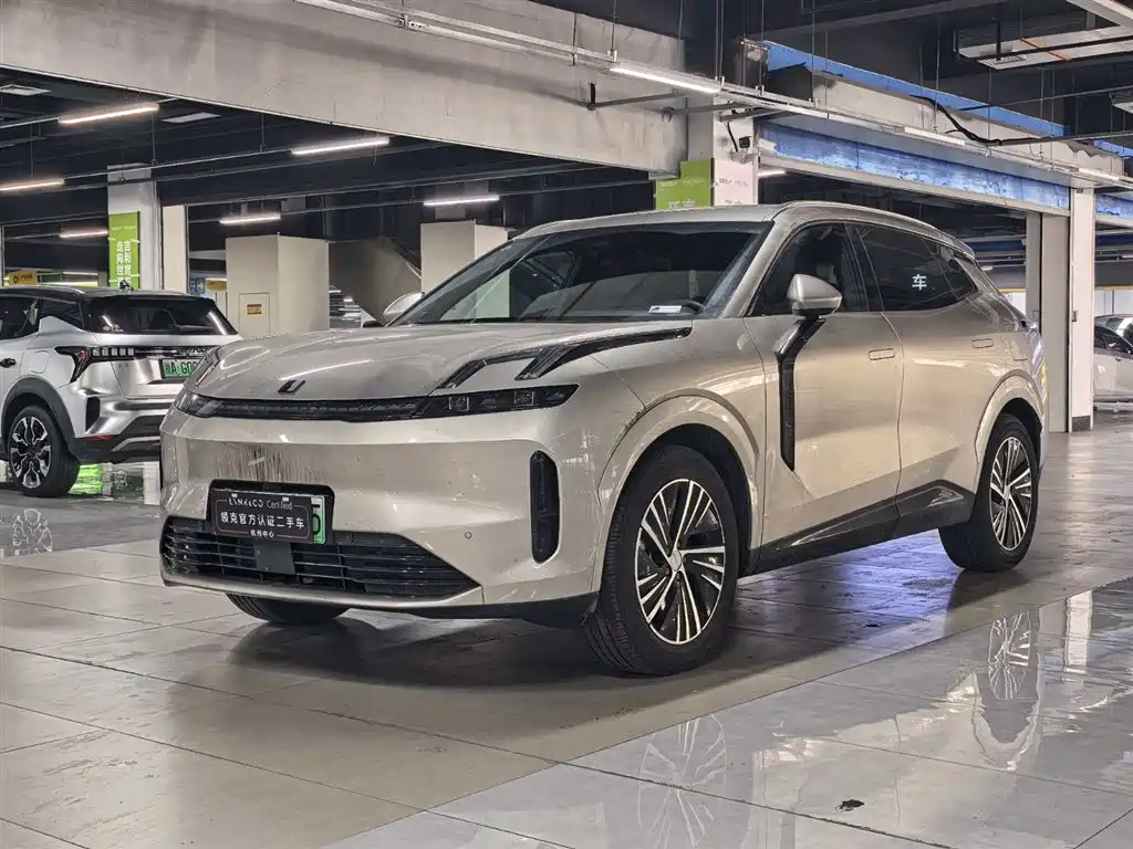 Lynk & Co 08 EM-P 2025 model 120km long range Halo купить на сайте DeffCars