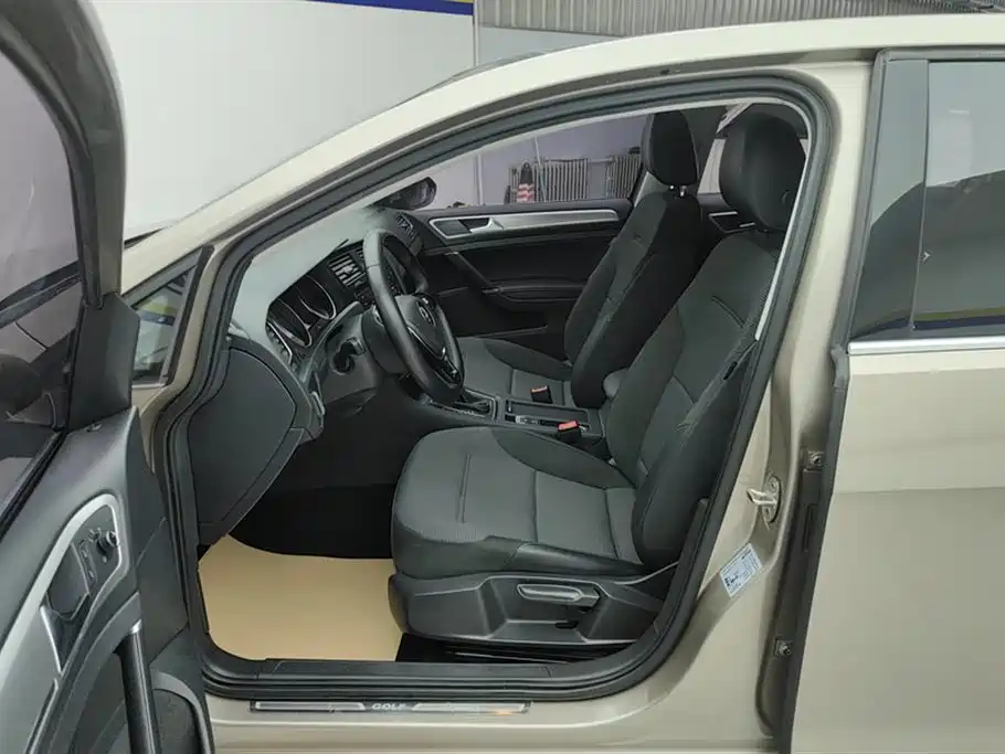 Golf 2018 230TSI automatic comfort type купить на сайте DeffCars