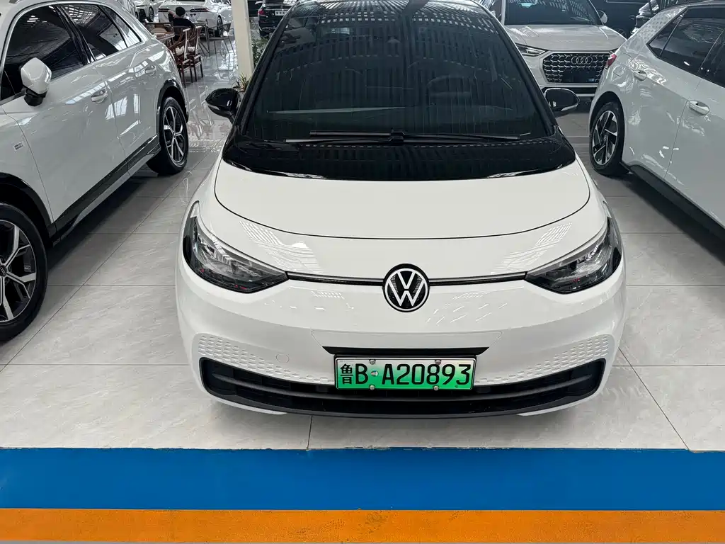 Volkswagen ID.3 2024 Outstanding Edition купить на сайте DeffCars