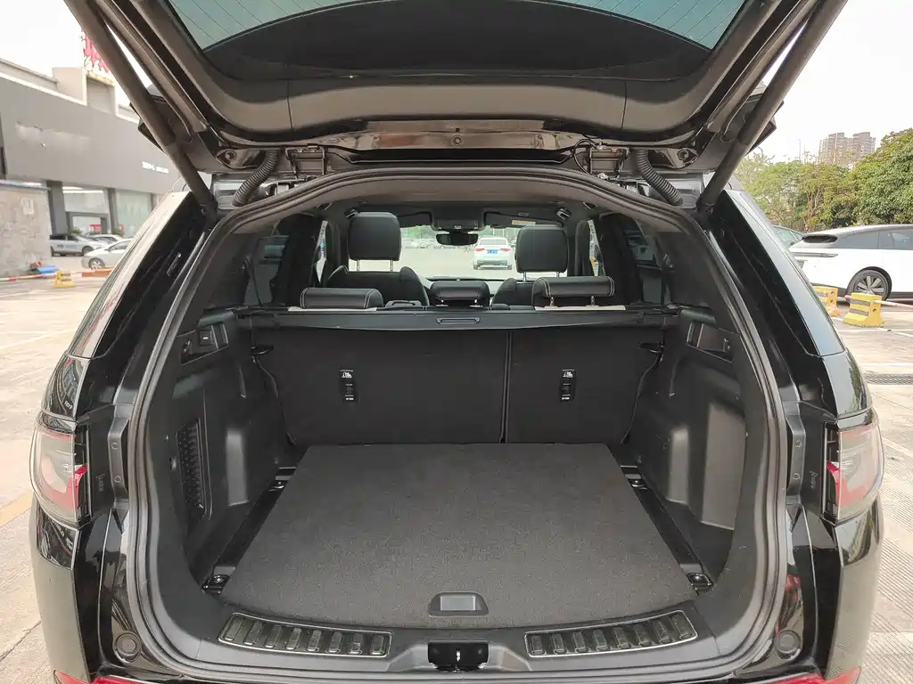 Discovery Sport 2023 249PS R-Dynamic SE Performance Technology Edition купить на сайте DeffCars