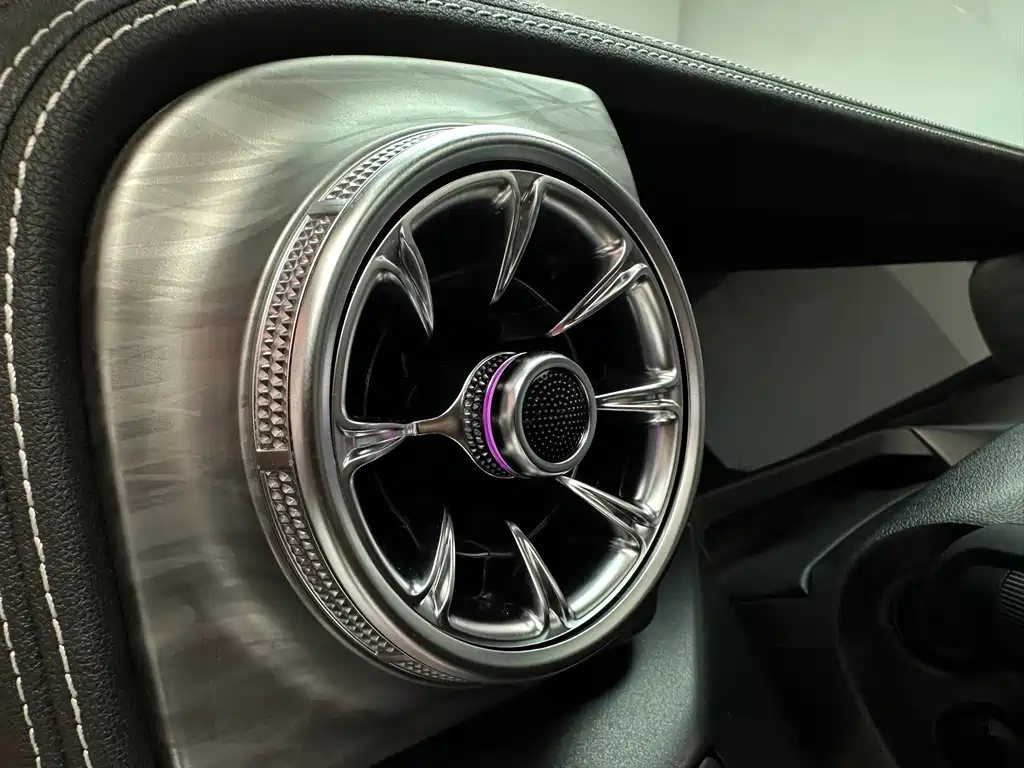 Tank 300 2021 Off-Road Version 2.0T Conqueror купить на сайте DeffCars