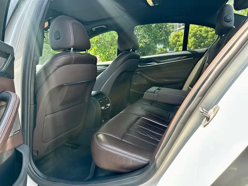 BMW 5 Series Imported 2020 540i Fashion Edition M Sports Package купить на сайте DeffCars