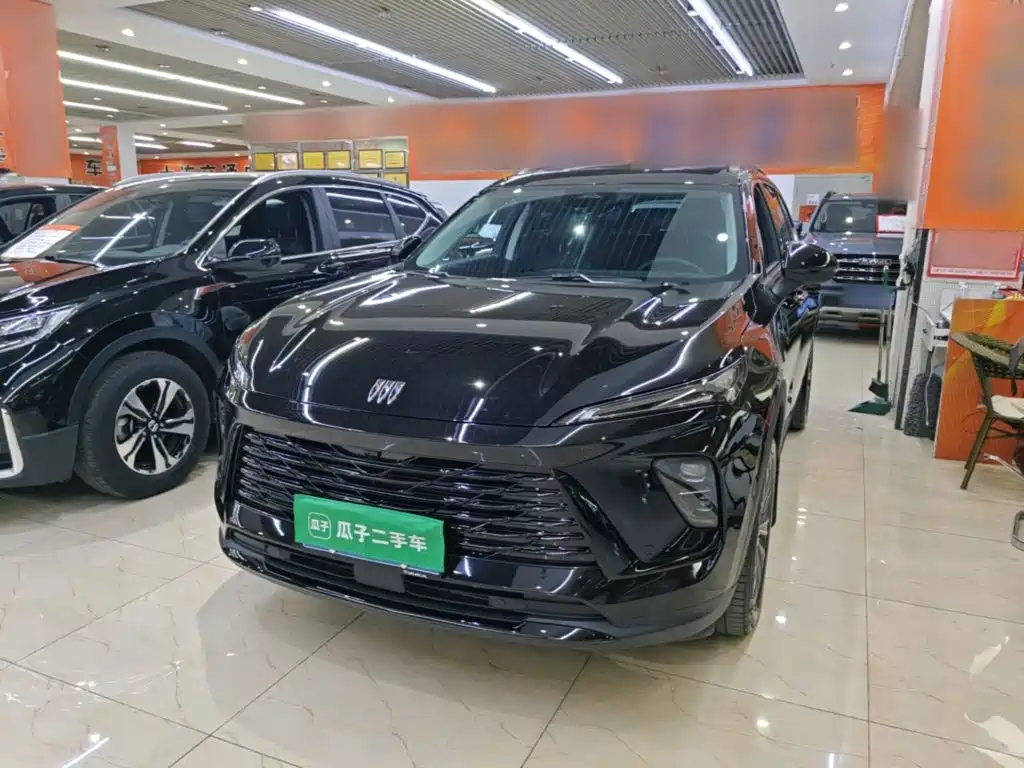 Envision Plus 2025 Envision Plus 28T four-wheel drive platinum version купить на сайте DeffCars