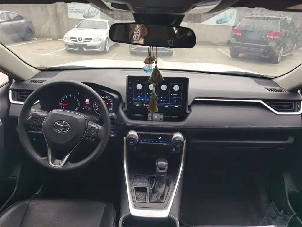 Wilanda 2020 2.0L CVT two-wheel drive luxury version купить на сайте DeffCars