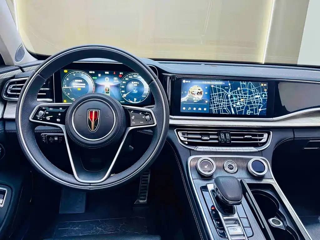 Hongqi H9 2022 2.0T Zhilianqi Chang Edition купить на сайте DeffCars