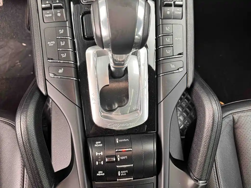 Cayenne 2016 Cayenne 3.0T купить на сайте DeffCars