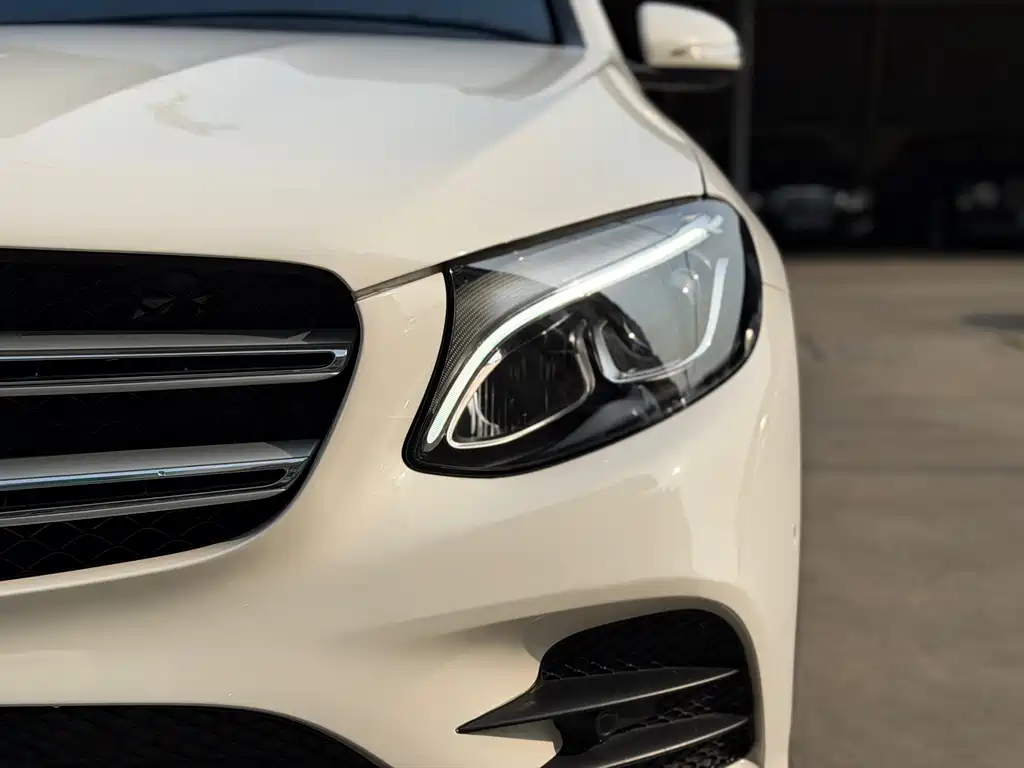 Mercedes-Benz GLC 2017 GLC 260 4MATIC luxury model купить на сайте DeffCars