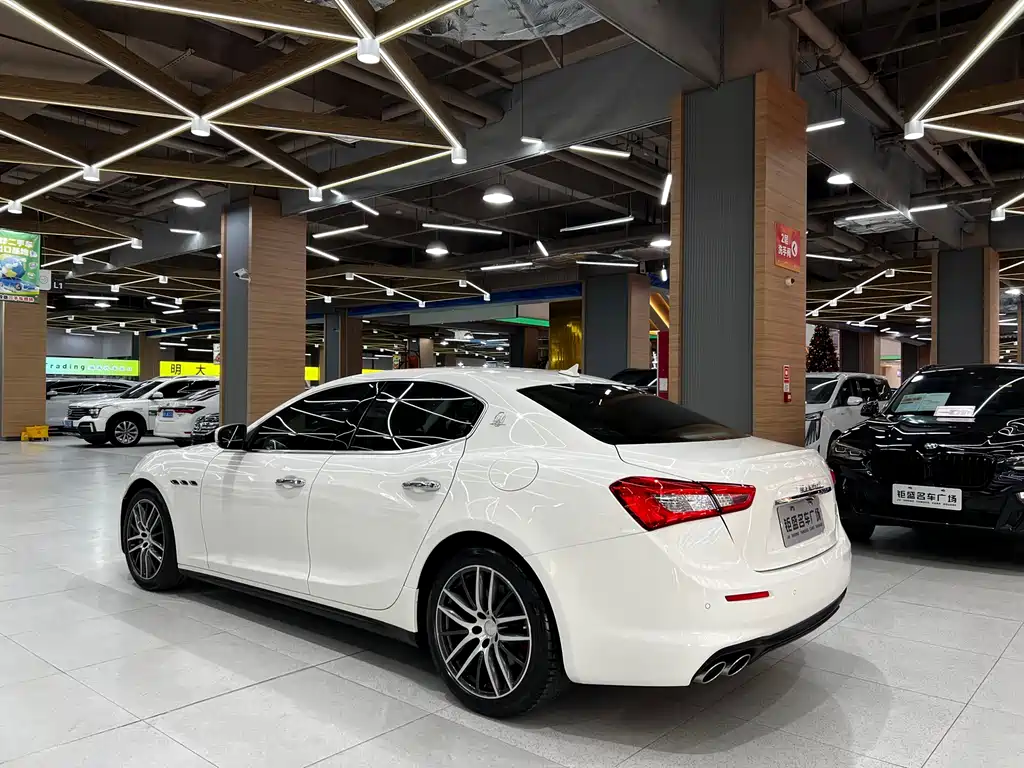 Ghibli 2018 3.0T Standard Edition купить на сайте DeffCars