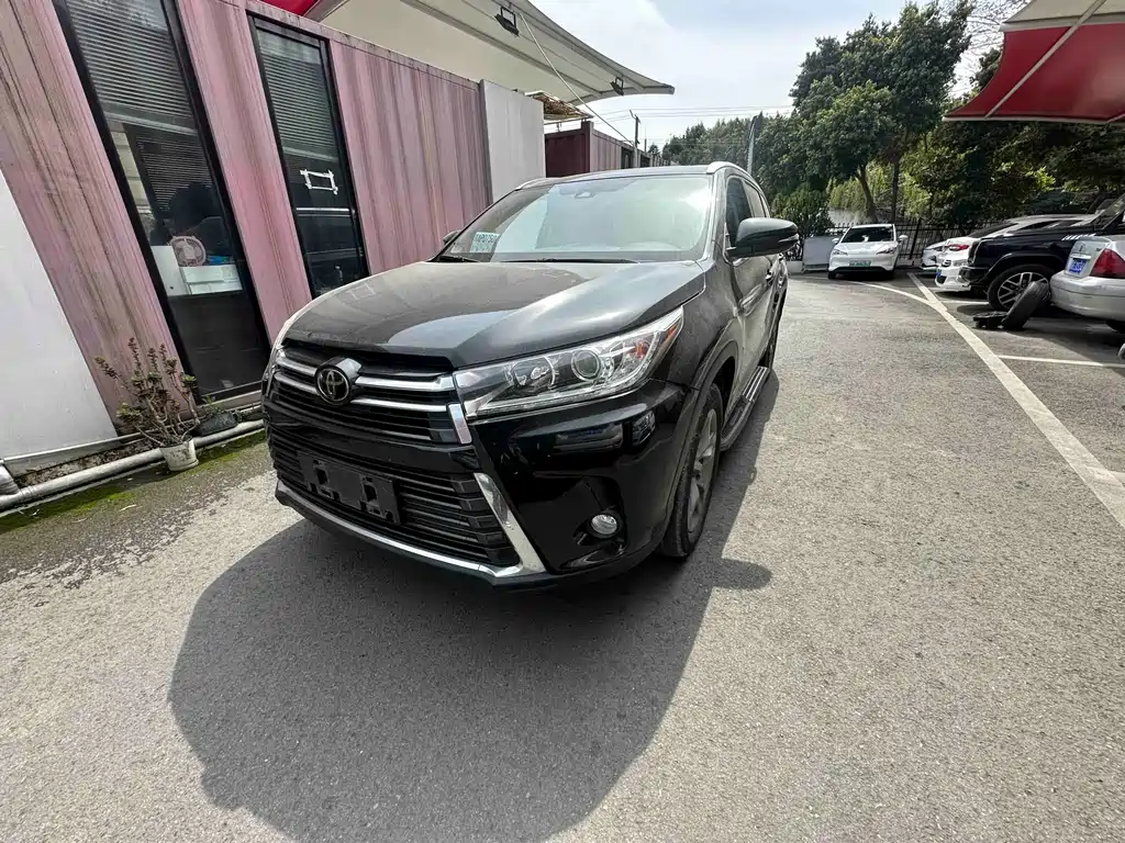 Highlander 2018 2.0T four-wheel drive premium version, 7 seats, National V купить на сайте DeffCars