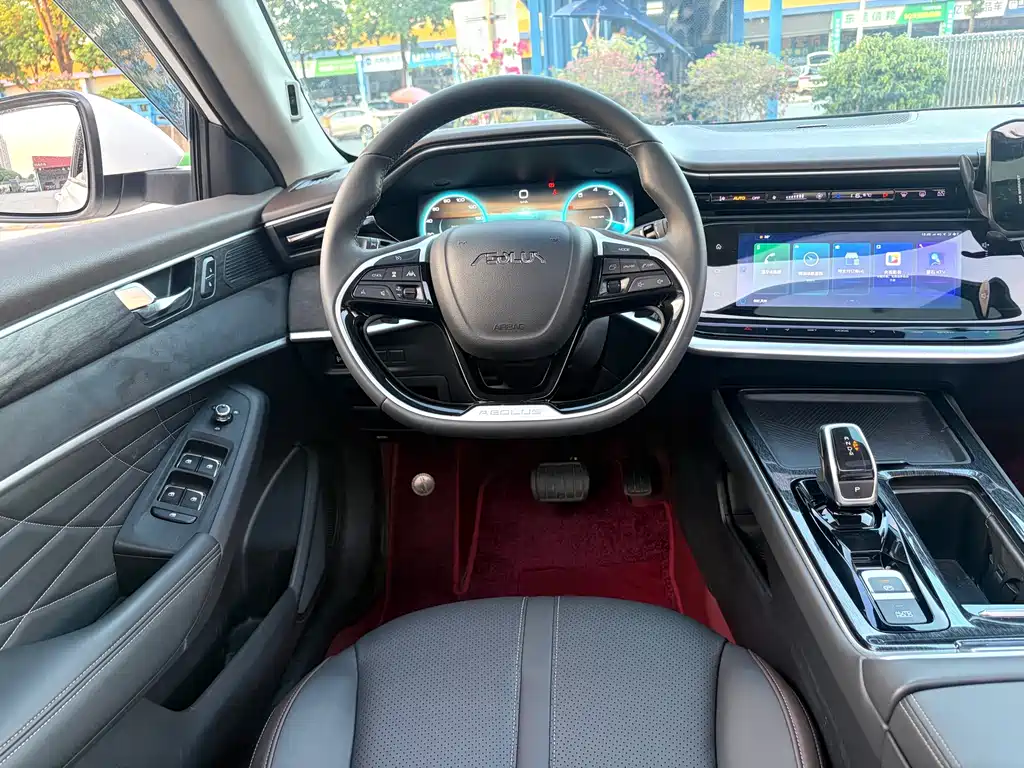 Yixuan MAX 2021 1.5T Super Hot Dad Edition купить на сайте DeffCars