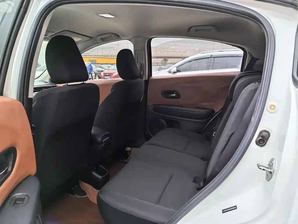 Binzhi 2017 1.5L CVT two-wheel drive comfort model купить на сайте DeffCars